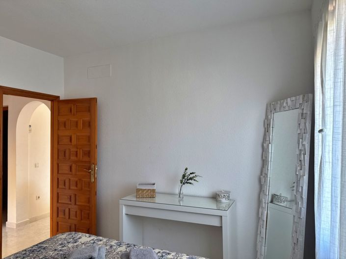 Image No.13-2 Bed Apartment for sale