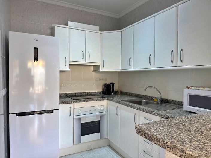 Image No.10-2 Bed Apartment for sale
