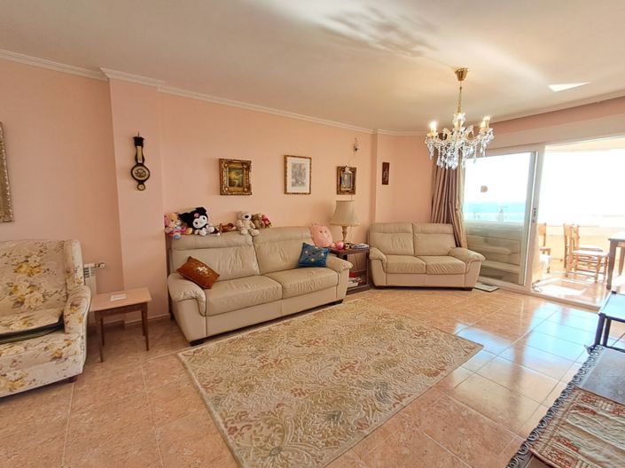 Image No.30-3 Bed Apartment for sale
