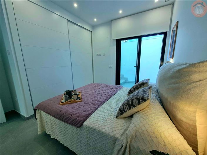 Image No.11-2 Bed Villa for sale