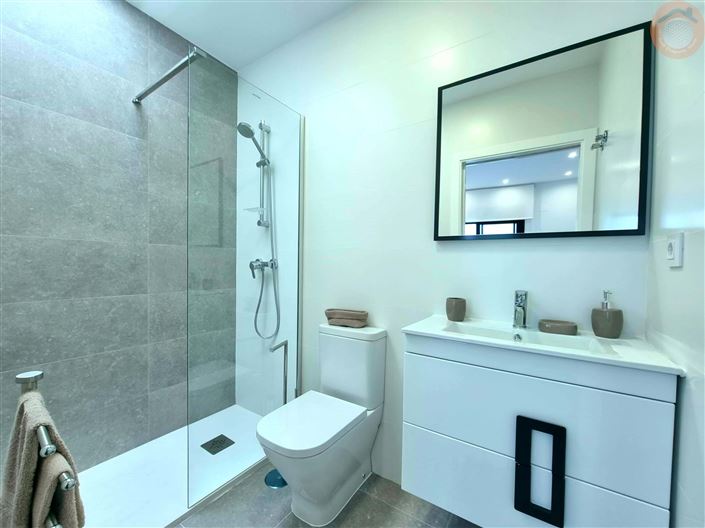 Image No.13-2 Bed Villa for sale