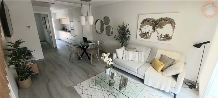 Image No.5-3 Bed Townhouse for sale