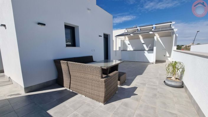 Image No.21-2 Bed Villa for sale