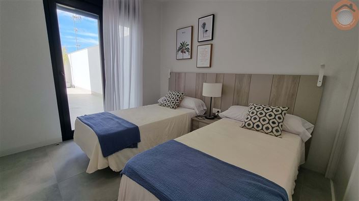 Image No.14-3 Bed Villa for sale