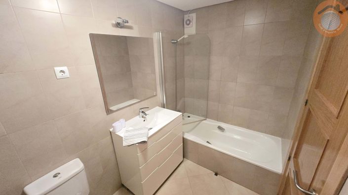 Image No.14-2 Bed Apartment for sale