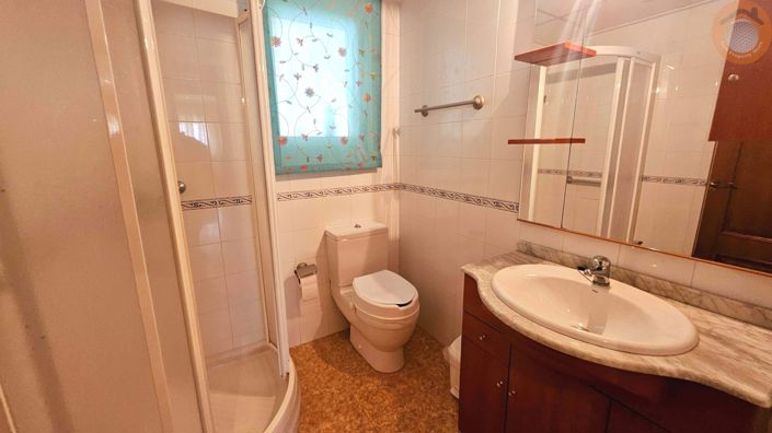 Image No.17-3 Bed Villa for sale