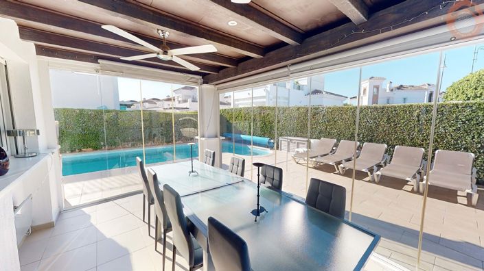 Image No.35-3 Bed Villa for sale