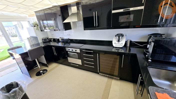 Image No.12-2 Bed Apartment for sale