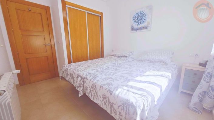 Image No.19-2 Bed Townhouse for sale