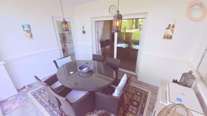 Image No.21-2 Bed Townhouse for sale