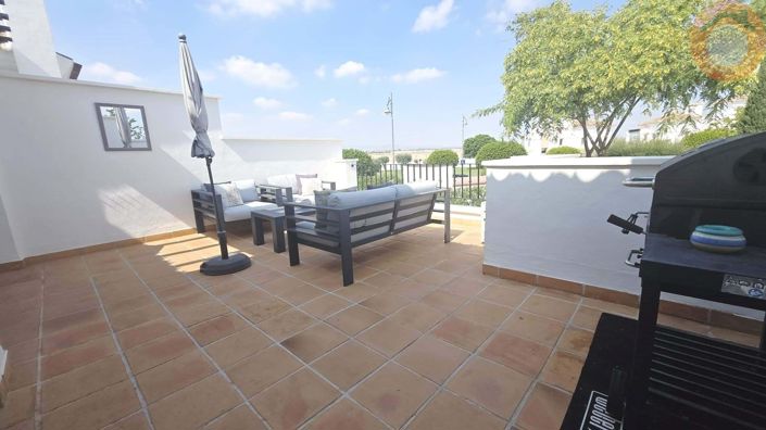 Image No.28-2 Bed Townhouse for sale