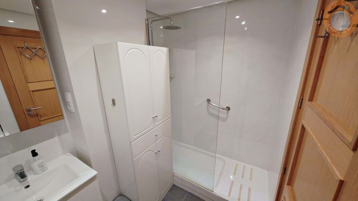 Image No.16-2 Bed Apartment for sale