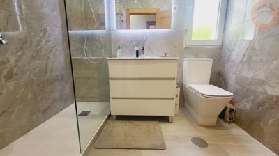 116-657903-4f641b0a83626aa13f69ce3570ee39547c