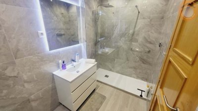 116-657903-4f641b0a83626aa13f69ce3570ee39547c