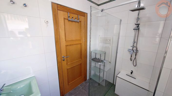 Image No.16-2 Bed Villa for sale