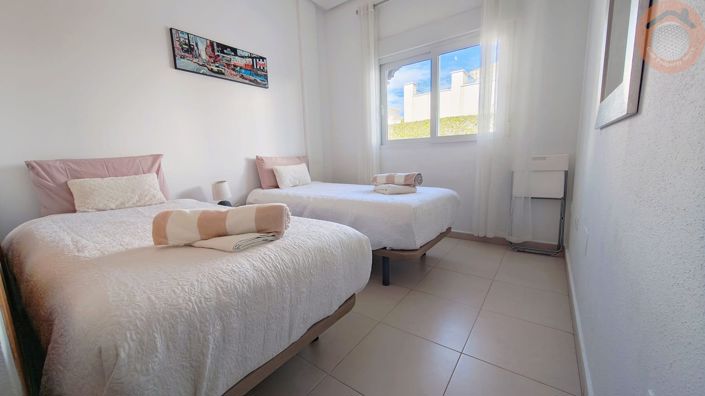 Image No.17-2 Bed Villa for sale