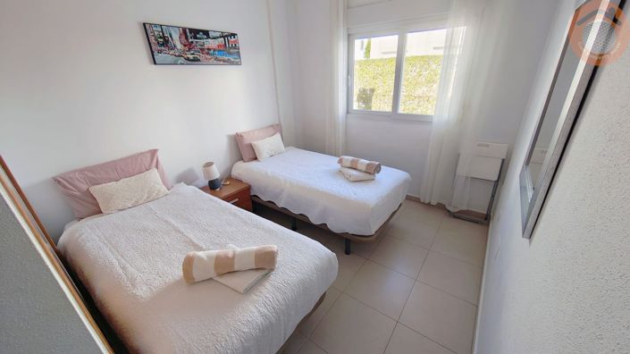 Image No.19-2 Bed Villa for sale