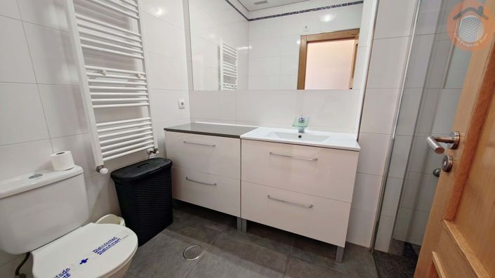 Image No.20-2 Bed Villa for sale