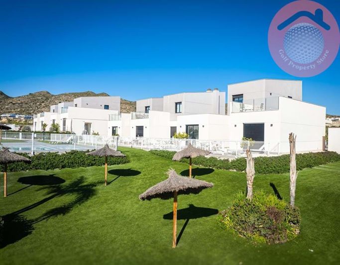 Image No.18-2 Bed Townhouse for sale