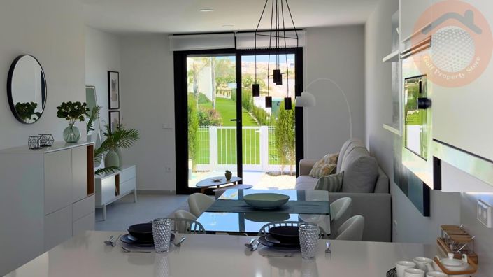 Image No.32-2 Bed Townhouse for sale