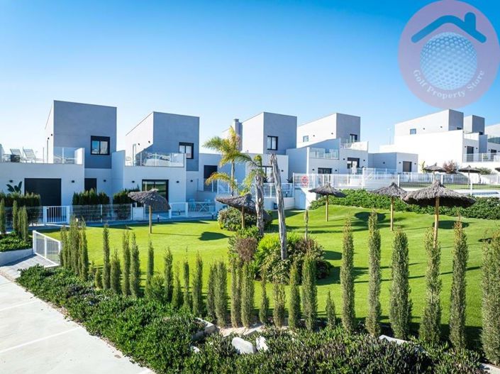 Image No.8-2 Bed Townhouse for sale