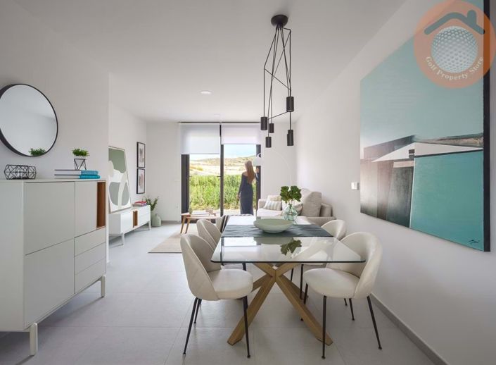 Image No.39-3 Bed Townhouse for sale