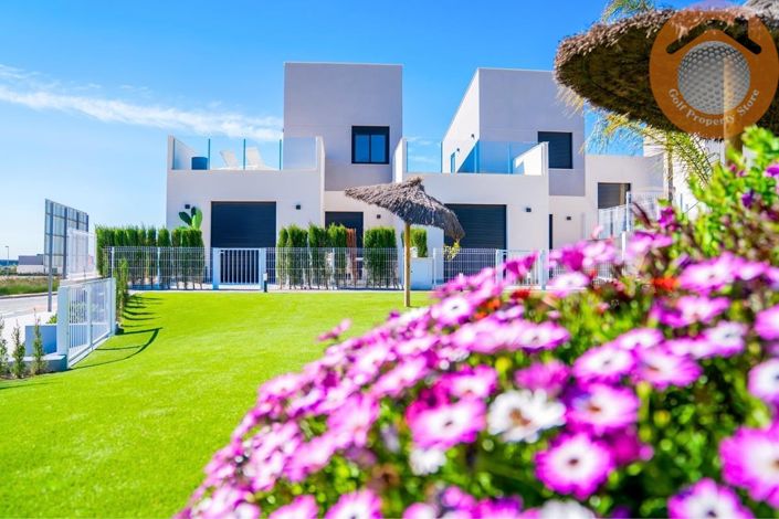 Image No.43-3 Bed Townhouse for sale