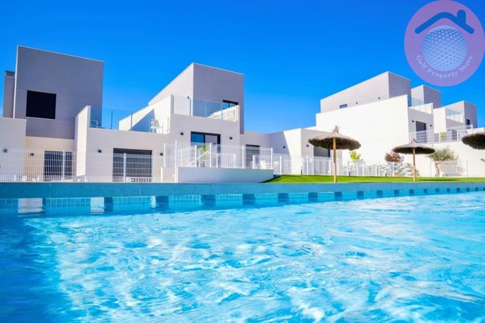 Image No.48-3 Bed Townhouse for sale