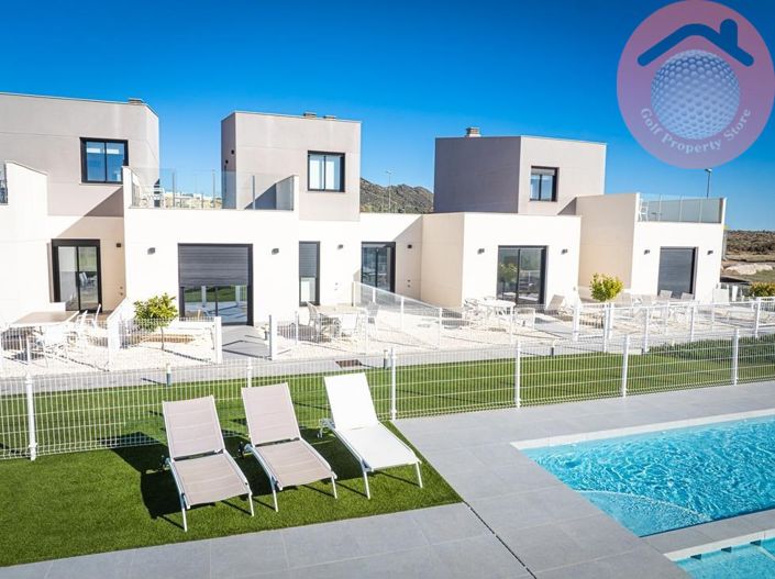 Image No.52-3 Bed Townhouse for sale