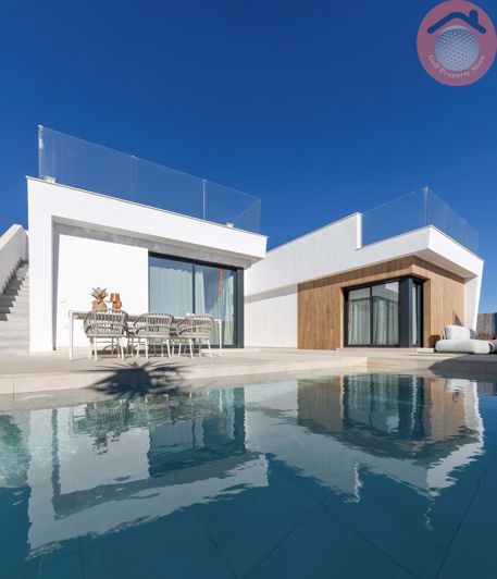 Image No.44-3 Bed Villa for sale