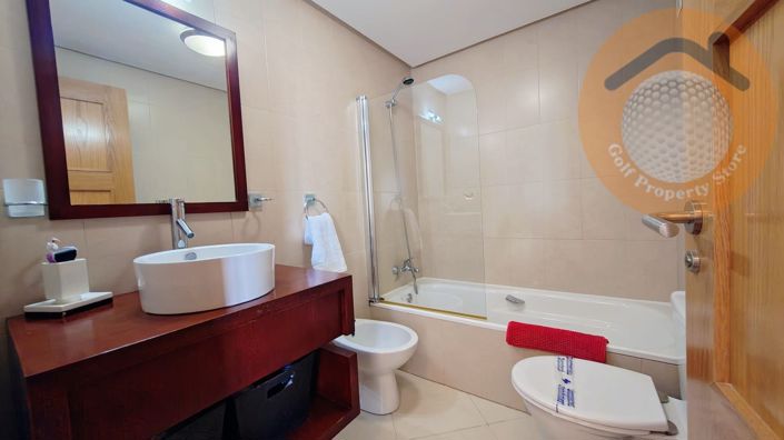 Image No.12-2 Bed Apartment for sale