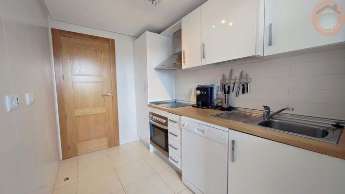 Image No.8-2 Bed Apartment for sale