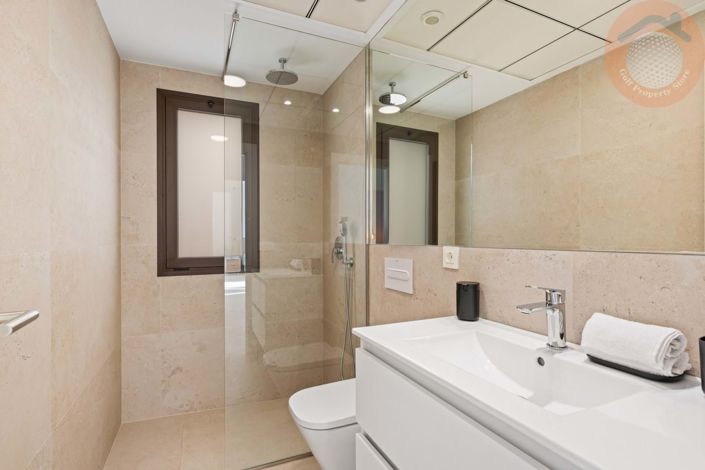 Image No.15-3 Bed Villa for sale