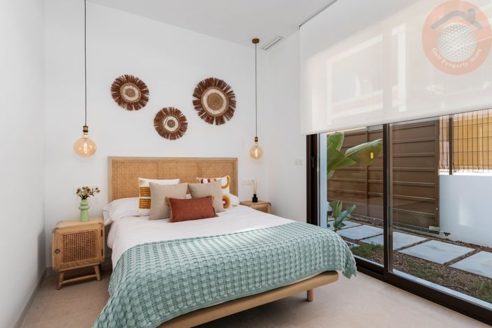 Image No.17-3 Bed Villa for sale