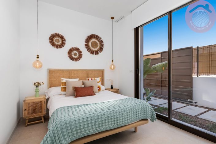 Image No.18-3 Bed Villa for sale