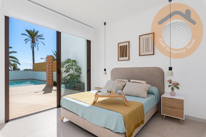 Image No.26-3 Bed Villa for sale