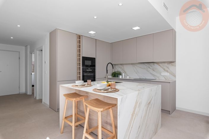 Image No.7-3 Bed Villa for sale