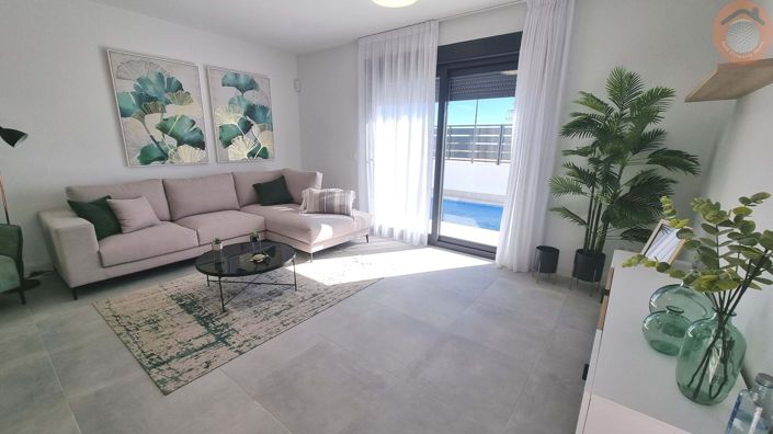 Image No.4-2 Bed Villa for sale