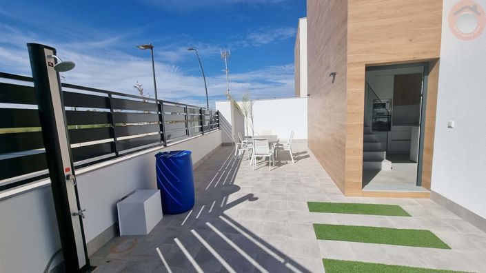 Image No.13-3 Bed Villa for sale