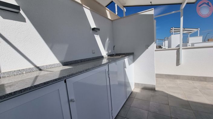 Image No.22-3 Bed Villa for sale