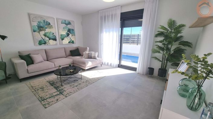 Image No.4-3 Bed Villa for sale