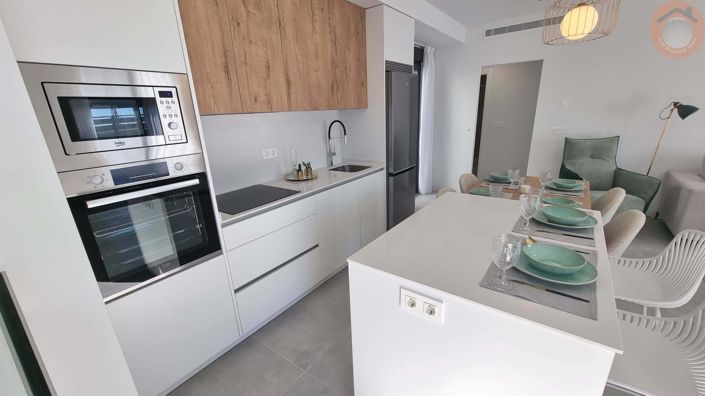 Image No.7-3 Bed Villa for sale