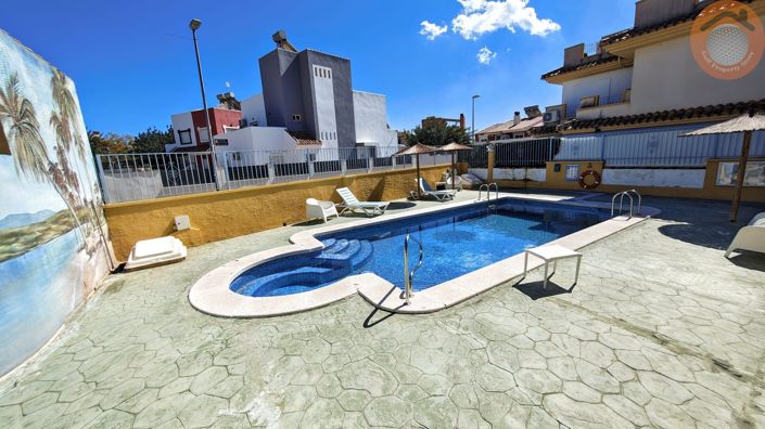 Image No.21-3 Bed Townhouse for sale