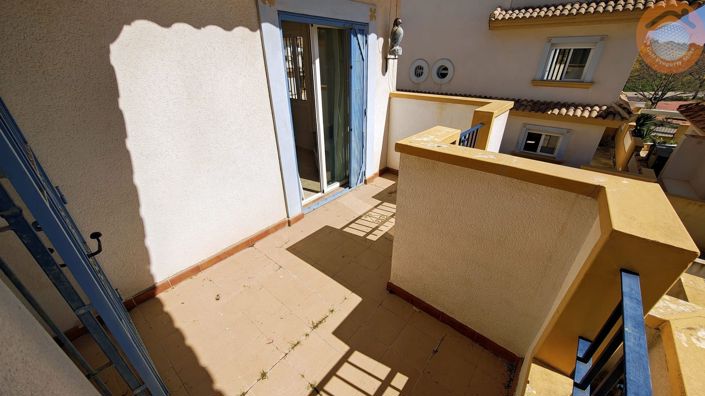 Image No.26-3 Bed Townhouse for sale