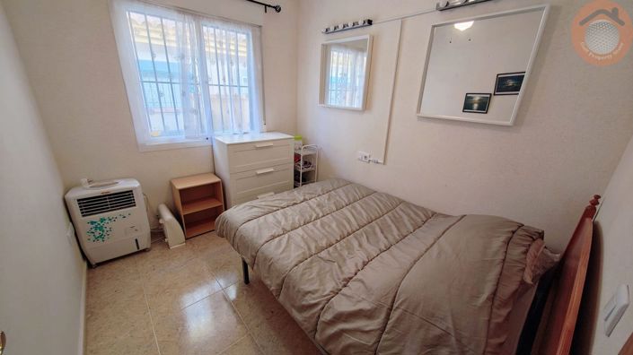 Image No.10-3 Bed Townhouse for sale