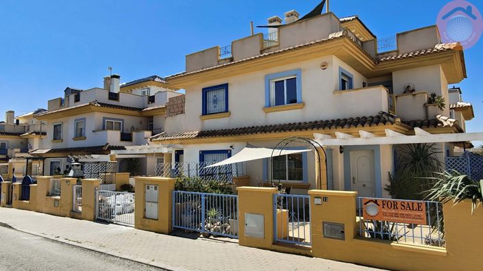 Image No.16-3 Bed Townhouse for sale