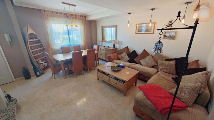 Image No.2-3 Bed Townhouse for sale