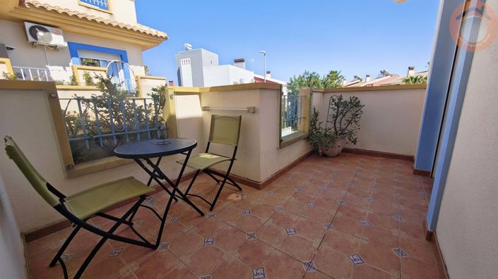 Image No.23-3 Bed Townhouse for sale