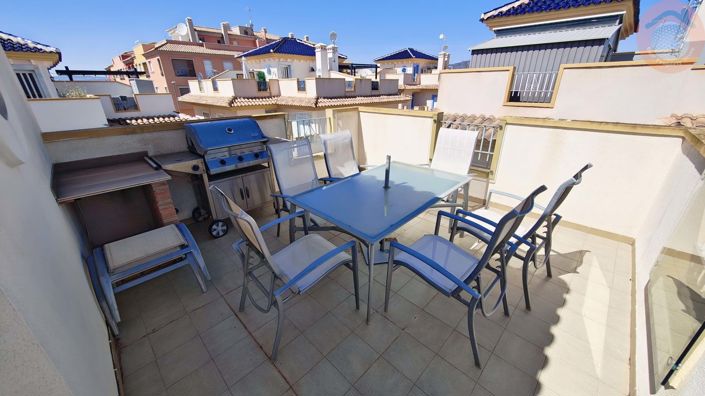 Image No.28-3 Bed Townhouse for sale