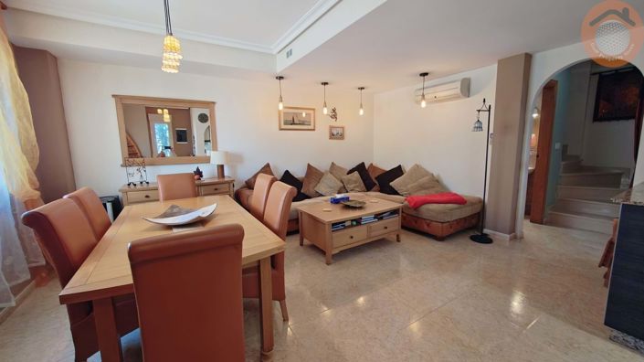 Image No.4-3 Bed Townhouse for sale